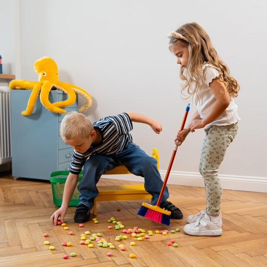 We Clean, Голяма детска метла за игра и почистване We Clean, Голяма детска метла за игра и почистване