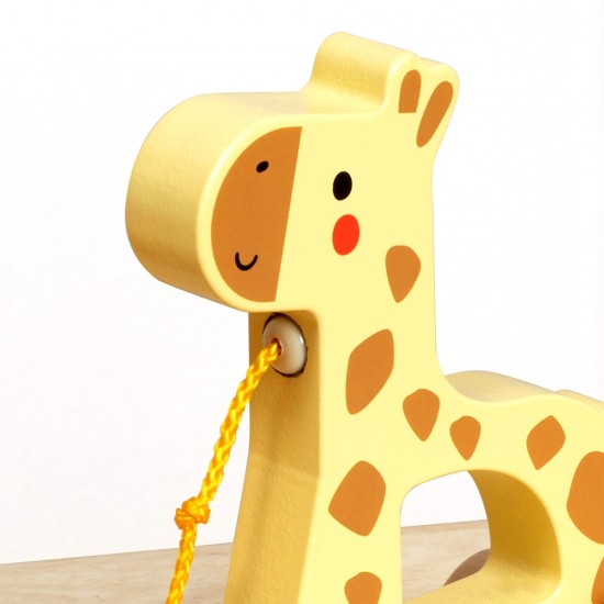 Дървена играчка за дърпане Жирафче Дървена играчка за дърпане Жирафче
