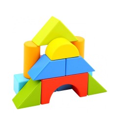 Дървена игра с цветни геометрични фигури Дървена игра с цветни геометрични фигури